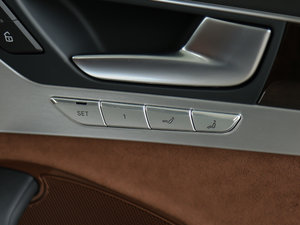 20176.3L W12 quattro Ş g