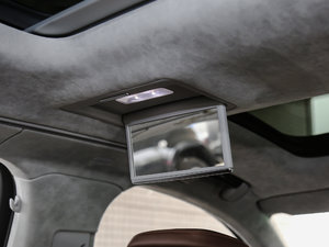 20176.3L W12 quattro Ş g