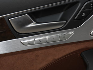 20176.3L W12 quattro Ş g