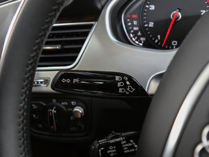 2017款6.3L W12 quattro 旗舰型 中控区