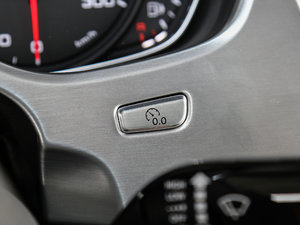 2017款6.3L W12 quattro 旗舰型 中控区