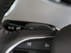 2017款6.3L W12 quattro 旗舰型 中控区