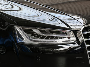 201745 TFSI quattro m ^