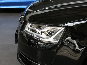 201745 TFSI quattro m ^