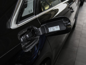 201745 TFSI quattro m w