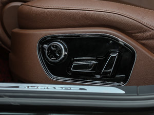 201745 TFSI quattro m {{