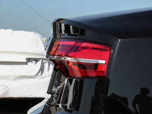 201745 TFSI quattro IȾӢ ^