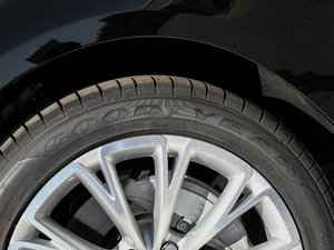 201745 TFSI quattro IȾӢ ݆̥Ʒ