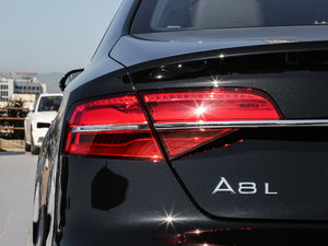 201745 TFSI quattro IȾӢ ^