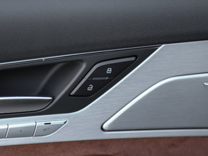 201745 TFSI quattro IȾӢ g