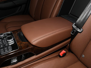 201745 TFSI quattro IȾӢ g