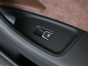 201745 TFSI quattro IȾӢ g