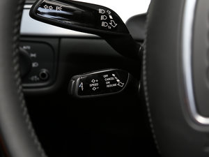 2017款45 TFSI quattro 领先精英版 中控区