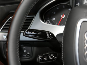 2017款45 TFSI quattro 领先精英版 中控区