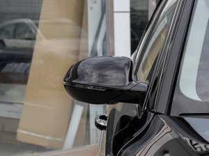 201745 TFSI quattro A ^