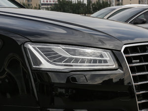 201745 TFSI quattro A ^