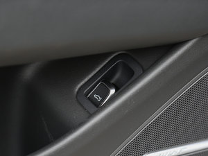 201745 TFSI quattro A g