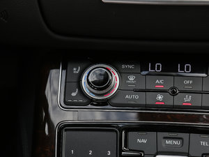 201745 TFSI quattro A п؅^