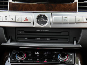 201745 TFSI quattro A п؅^