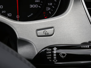 201745 TFSI quattro A п؅^