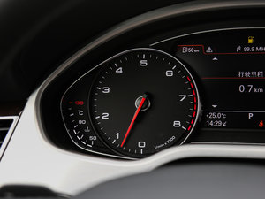 201745 TFSI quattro A п؅^