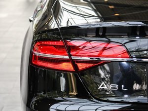 201745 TFSI quattro ׿Խh (ji)^