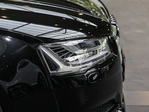 201745 TFSI quattro ׿Խh ^