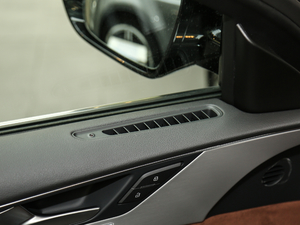 201745 TFSI quattro ׿Խh g