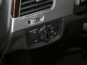 201745 TFSI quattro ׿Խh g