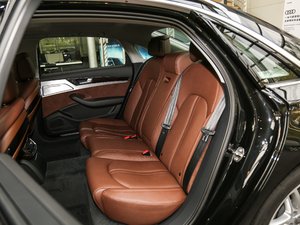 201745 TFSI quattro ׿Խh 