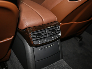 201745 TFSI quattro ׿Խh g