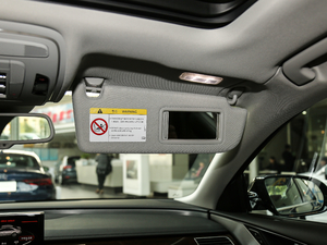 201745 TFSI quattro ׿Խh g