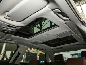 201745 TFSI quattro ׿Խh g