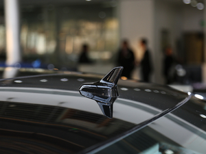 201745 TFSI quattro ׿Խhذ ^