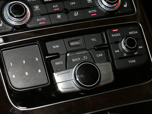 201745 TFSI quattro ׿Խhذ п؅^