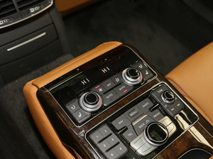 201745 TFSI quattro I(lng)ȾӢذ g