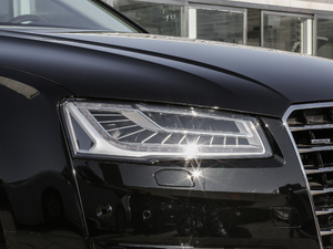 201760 TFSI quattro A ^