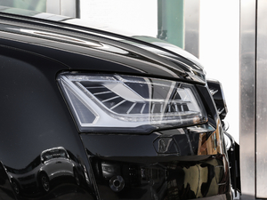 201760 TFSI quattro A ^