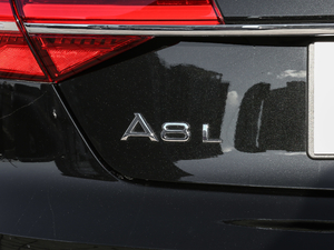 2017款60 TFSI quattro 豪华型 细节外观