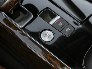 201760 TFSI quattro A п؅^