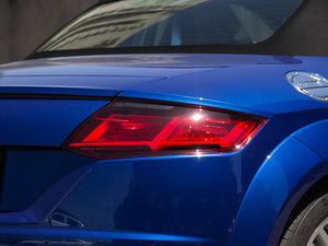 2017Roadster 2.0TFSI quattro ^