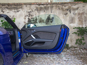 2017Roadster 2.0TFSI quattro g