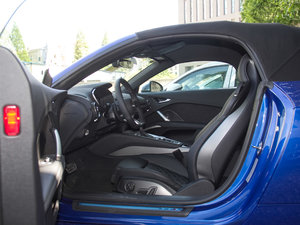 2017Roadster 2.0TFSI quattro g