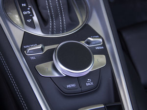 2017Roadster 2.0TFSI quattro п؅^