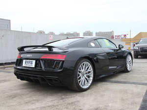 2017款V10 Coupe 整体外观