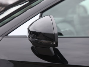 2017V10 Coupe (x)(ji)^