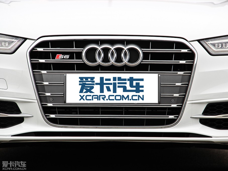 2013?yun)WS6 4.0TFSI