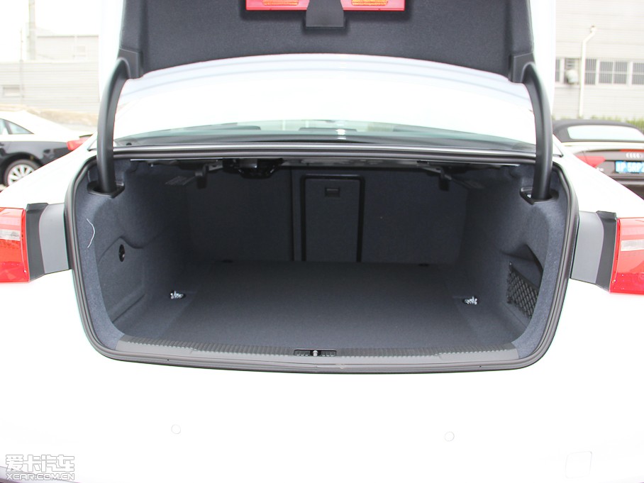 2013?yun)WS6 4.0TFSI