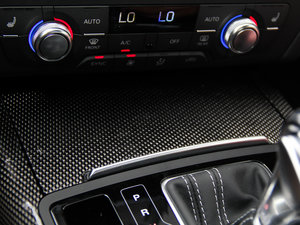 20134.0TFSI п؅^(q)