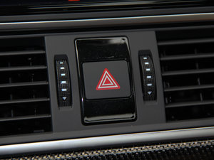 20134.0TFSI п؅^(q)